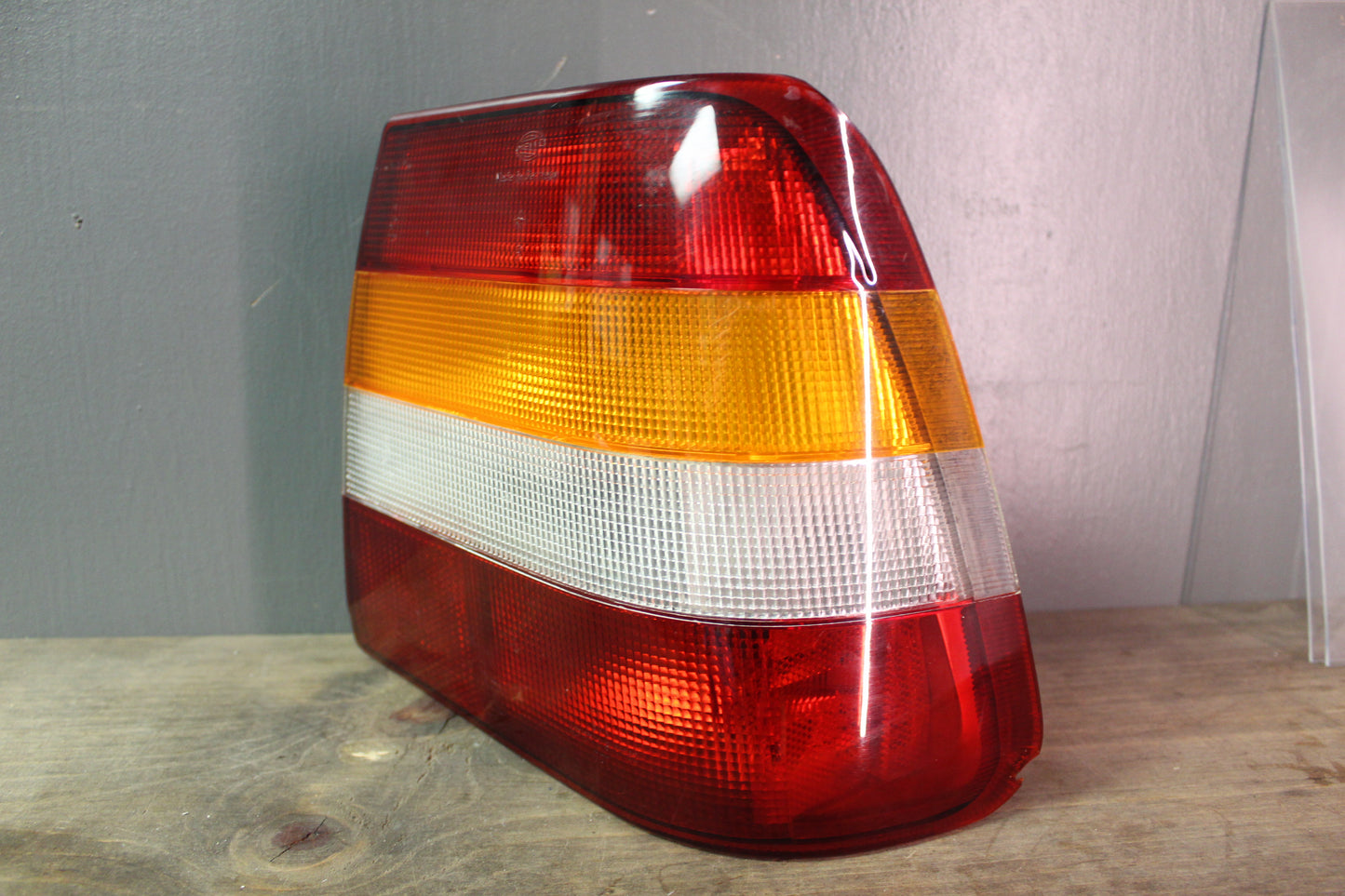 Saab 9000 tail light (Right, assembly)