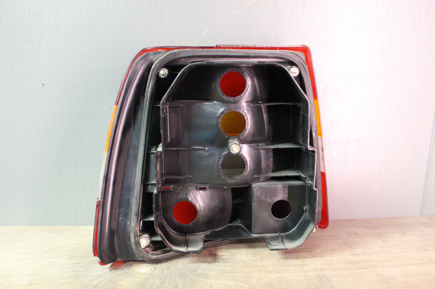 Saab 9000 tail light (Right, assembly)