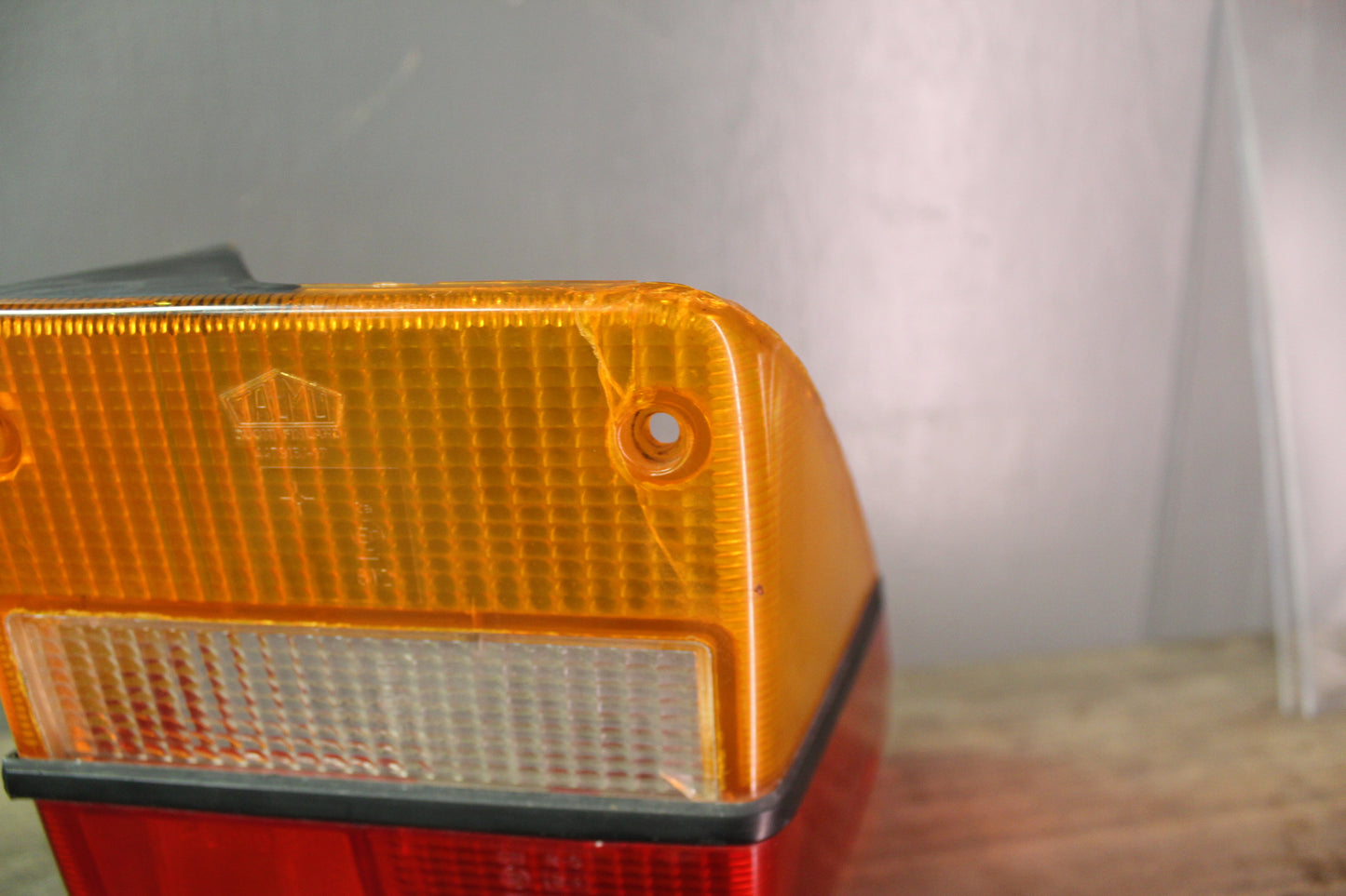 Saab 900 1981-1994 tail light (Right, shell only)