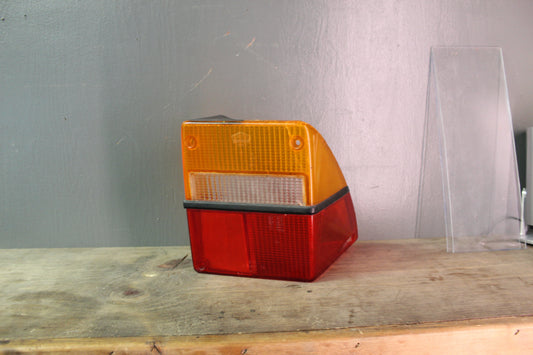 Saab 900 1981-1994 tail light (Right, shell only)